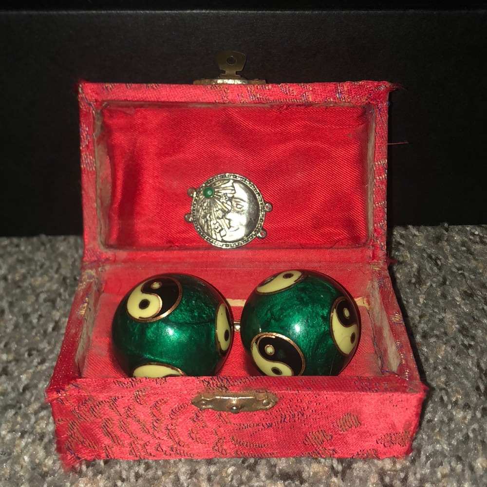 Cloisonne Yin-Yang Chinese Meditation Baoding Healthy Exercise Balls.